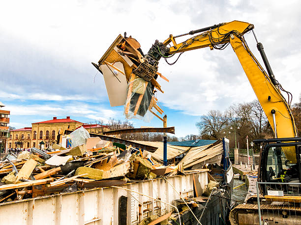 Best Professional Junk Removal  in Huntsville, AL